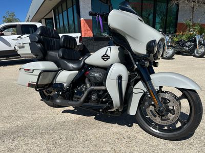 2020 Harley-Davidson CVO Limited - Photo 1