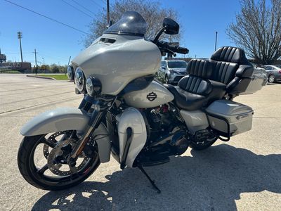 2020 Harley-Davidson CVO Limited - Photo 3