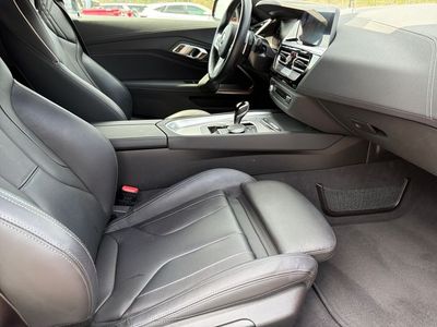 2024 BMW Z4 - Photo 41