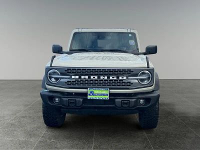 2025 Ford Bronco — side profile view