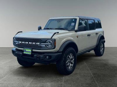 2025 Ford Bronco — rear three-quarter view