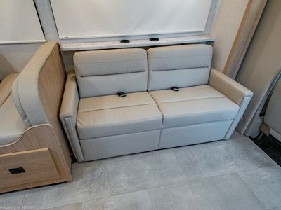 2026 Thor Motor Coach Chateau - Photo 9