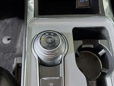 2021 Ford Edge — photo 17 view