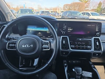 2022 Kia Sorento X-Line SX Prestige — photo 22 view
