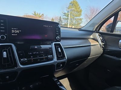 2022 Kia Sorento X-Line SX Prestige — photo 21 view
