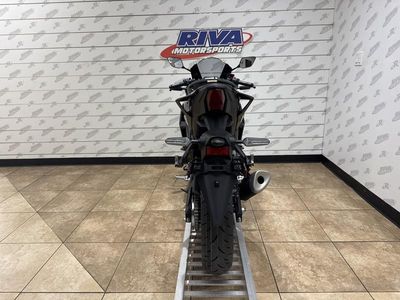 2026 Yamaha YZF-R3 - Photo 4