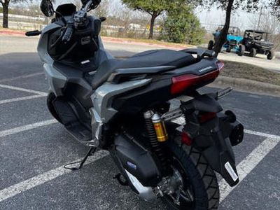 2026 Honda ADV160 - Photo 8