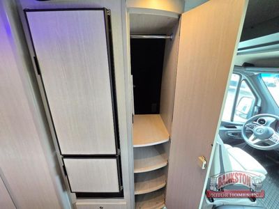 2025 Terreno-ion AWD Twin — photo 18 view