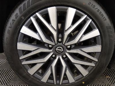 2024 Nissan Altima — photo 10 view