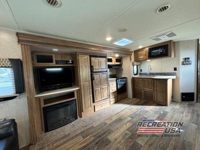 2017 Forest River Rockwood Ultra Lite - Photo 11