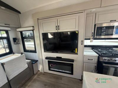 2027 Jayco North Point - Photo 6