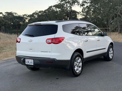 2011 Chevrolet Traverse — photo 7 view
