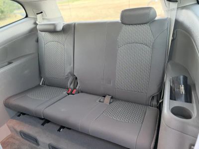 2011 Chevrolet Traverse — photo 14 view