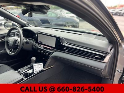 2026 Toyota Camry - Photo 9