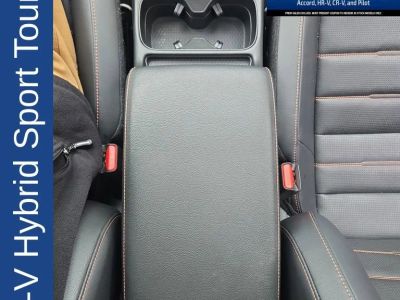 2023 Honda CR-V Hybrid Sport Touring — photo 22 view