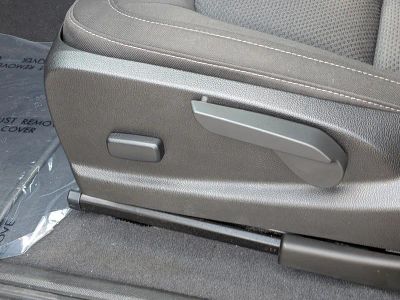 2019 Chevrolet Colorado — photo 21 view