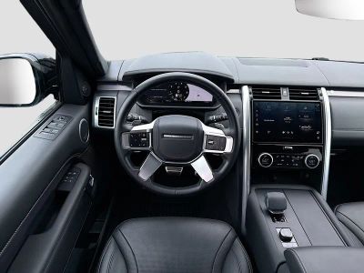 2025 Land Rover Discovery — photo 17 view