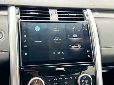 2025 Land Rover Discovery — photo 33 view