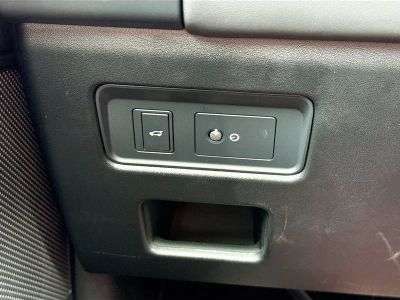 2025 Land Rover Discovery — photo 37 view