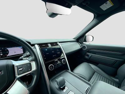 2025 Land Rover Discovery — photo 29 view