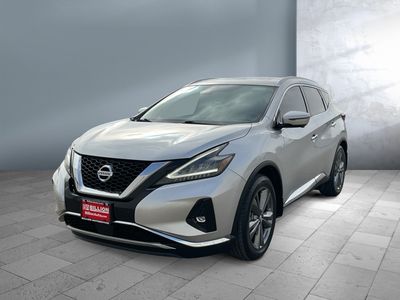 2021 Nissan Murano — front three-quarter view