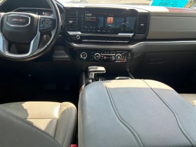 2023 GMC Sierra 1500 — photo 11 view