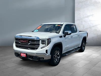 2023 GMC Sierra 1500 — front three-quarter view