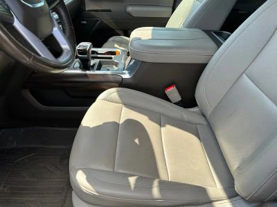 2023 GMC Sierra 1500 — photo 12 view