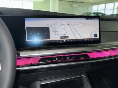 2025 BMW 7 Series — photo 27 view