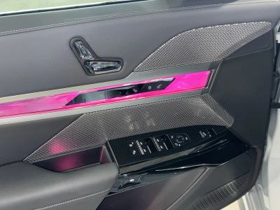 2025 BMW 7 Series — photo 19 view