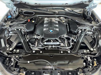 2025 BMW 7 Series — photo 36 view