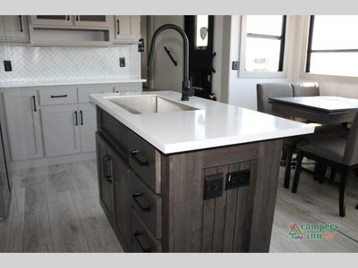 2025 Keystone RV Montana High Country - Photo 16