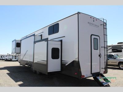2025 Keystone RV Montana High Country - Photo 3