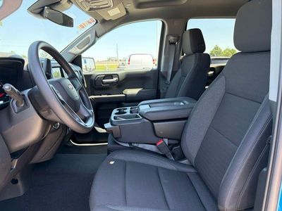 2025 Chevrolet Silverado 1500 - Photo 17