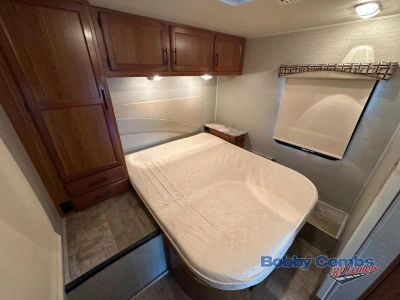 2017 Jayco Redhawk - Photo 12