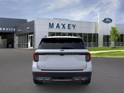 2026 Ford Explorer — detail view