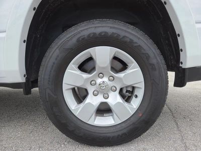 2025 Ram 1500 — photo 15 view
