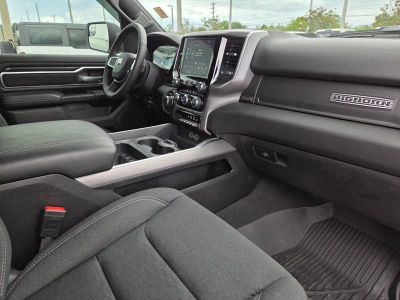 2025 Ram 1500 — photo 9 view