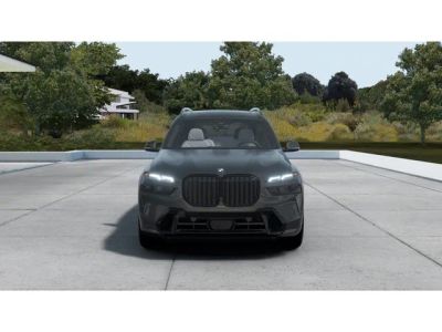 2027 BMW X7 — rear three-quarter view