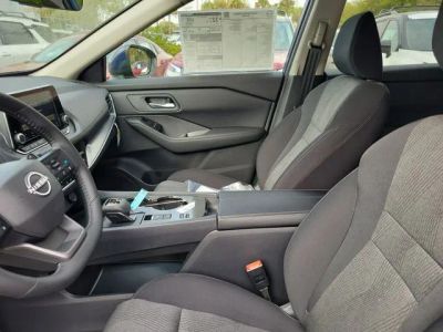 2026 Nissan Rogue — photo 8 view