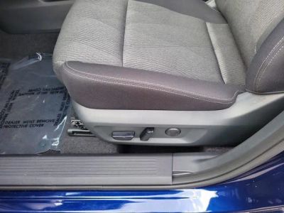 2026 Nissan Rogue — photo 9 view