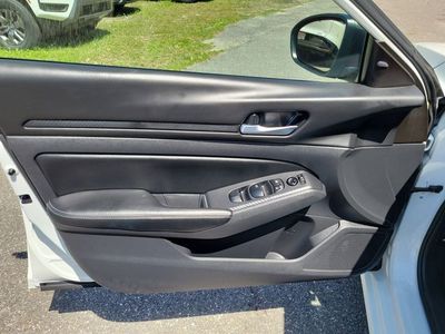 2025 Nissan Altima - Photo 7