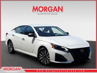 2025 Nissan Altima - Photo 1