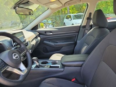 2025 Nissan Altima - Photo 10