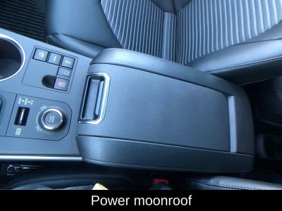 2026 Toyota Highlander XSE - Photo 25