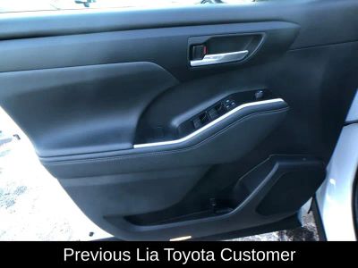 2026 Toyota Highlander XSE - Photo 15