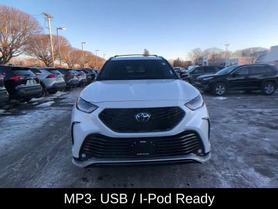 2026 Toyota Highlander XSE - Photo 8