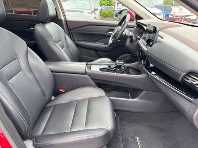 2023 Nissan Rogue — photo 47 view