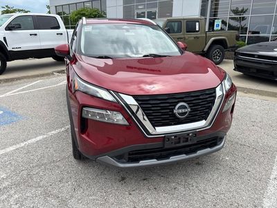 2023 Nissan Rogue — photo 8 view