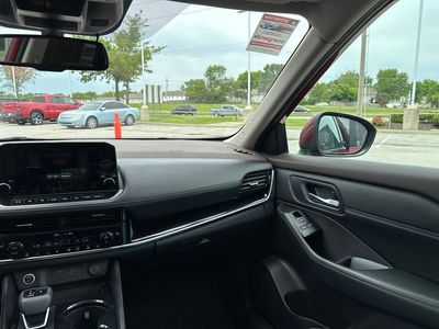 2023 Nissan Rogue — photo 44 view